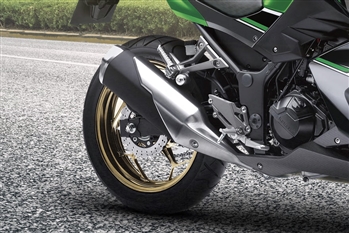 کاوازاکی Z250 - 6